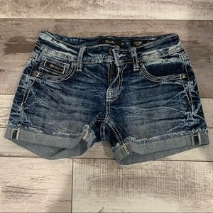 Cuffed miss me shorts size 25